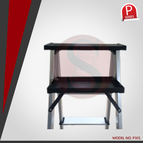 Step Ladder with Tool tray